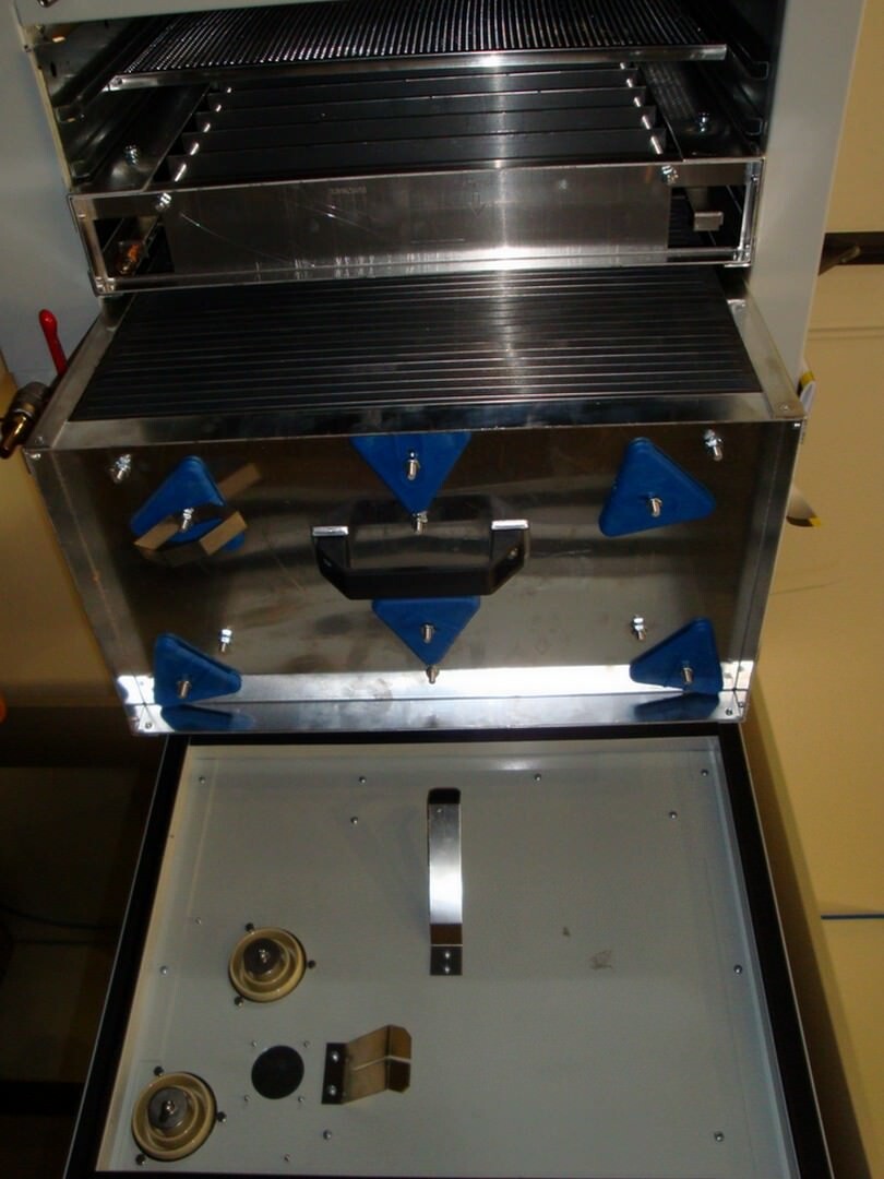 Grounding Well Mat Etichette In Poliimmide Dissipativo Elettrostatico ...