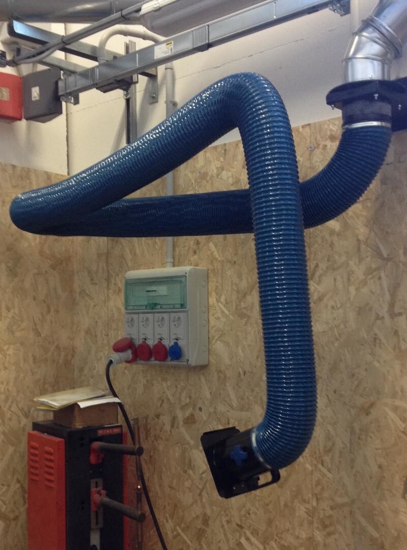 HSSI Braccio di aspirazione con tecnigrafo interno e tubo flessibile blu