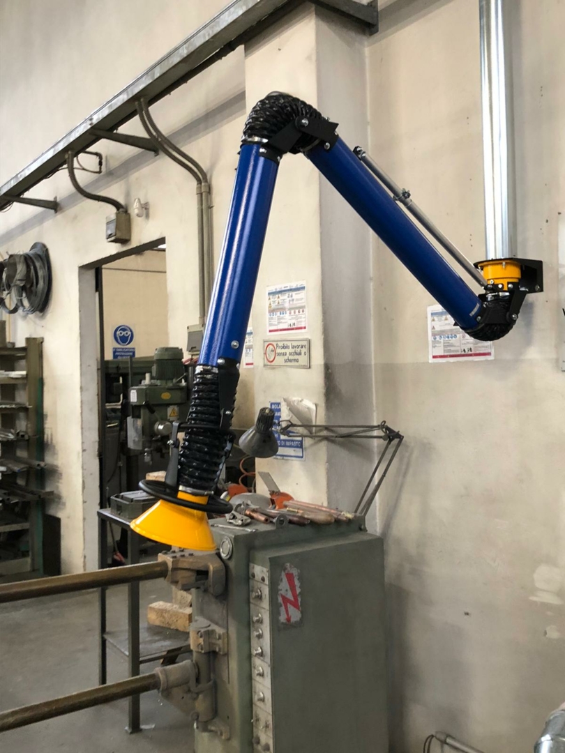 BRACCIO CON TUBOLARI METALLICI