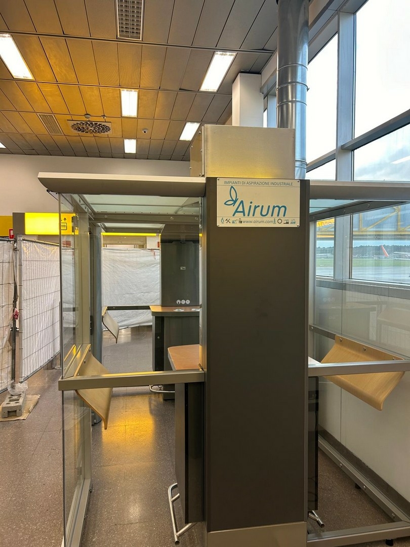 Cabina fumatori per aeroporto