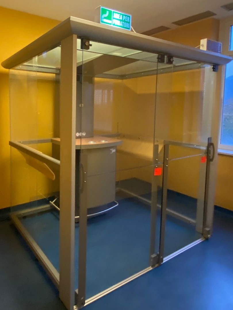 Cabina fumatori per ospedale psichiatrico
