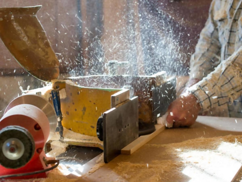 Aspirazione segatura da taglio legno 